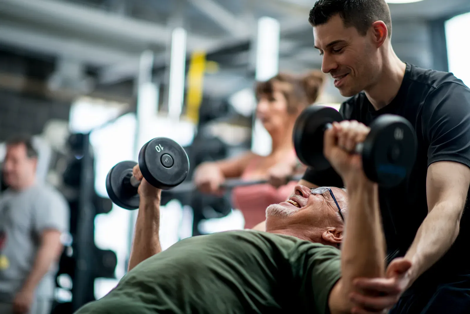 Coaching support from a personal trainer for a beginner strength plan